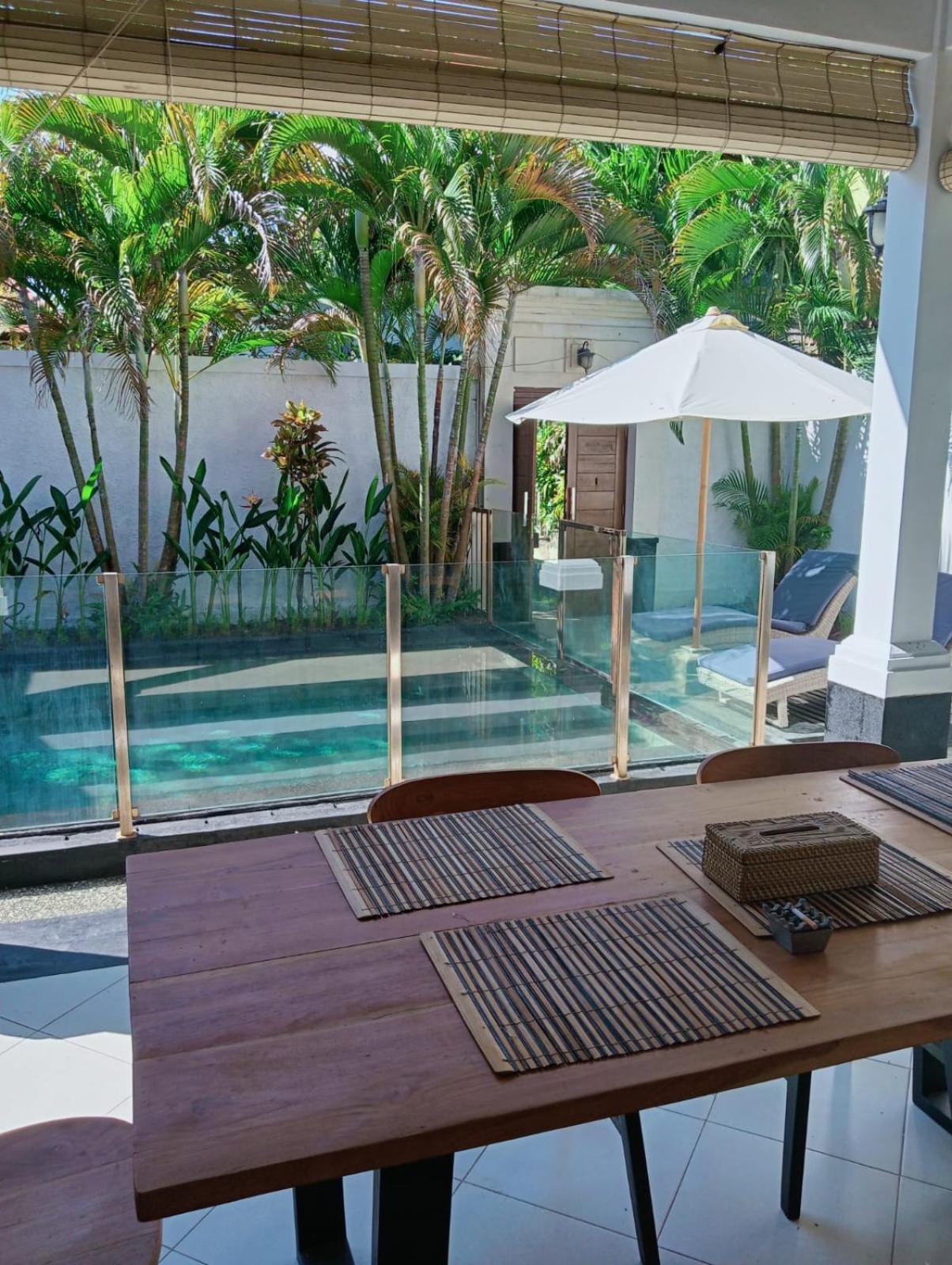 Glisten Up Villa Beach Side Sanur! Kültér fotó